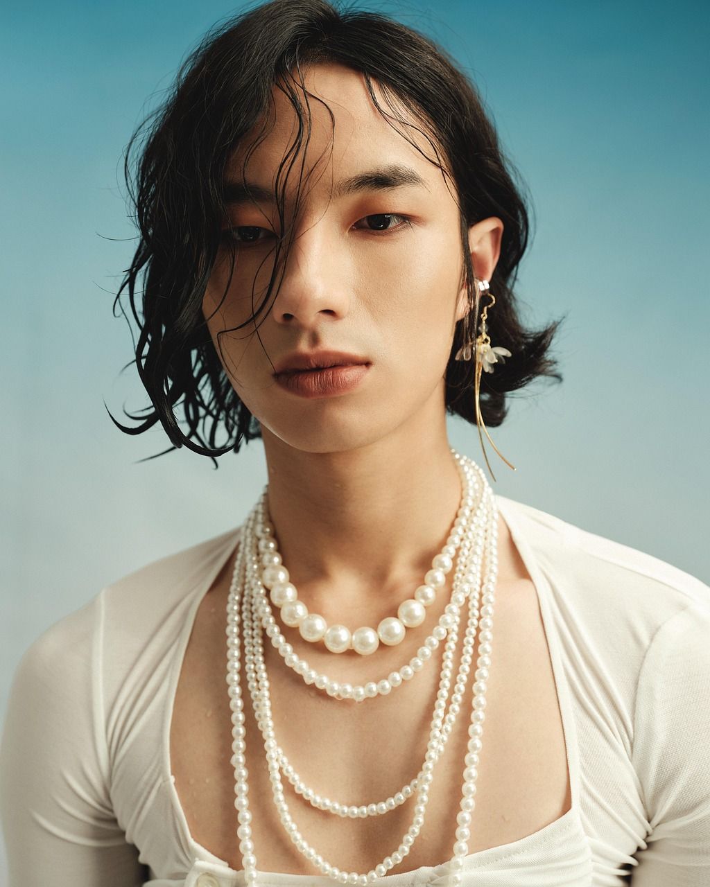 Accessoires tendance en 2025 : les indispensables pour sublimer votre style