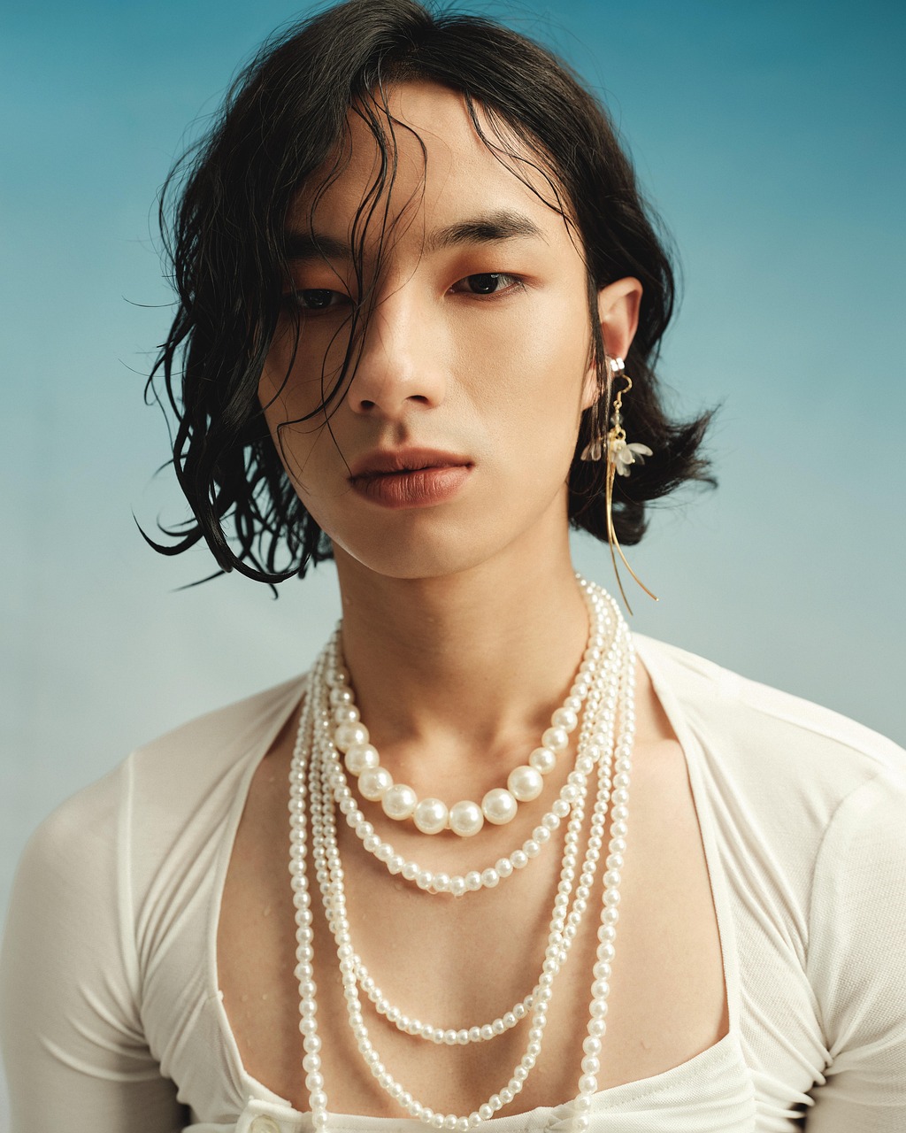 Accessoires tendance en 2025 : les indispensables pour sublimer votre style