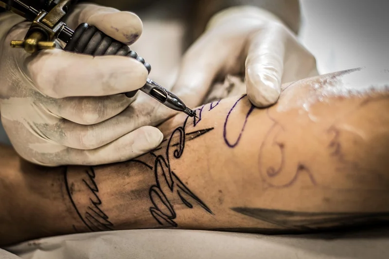 Comment choisir son tatoueur pour un rendu pixel art parfait